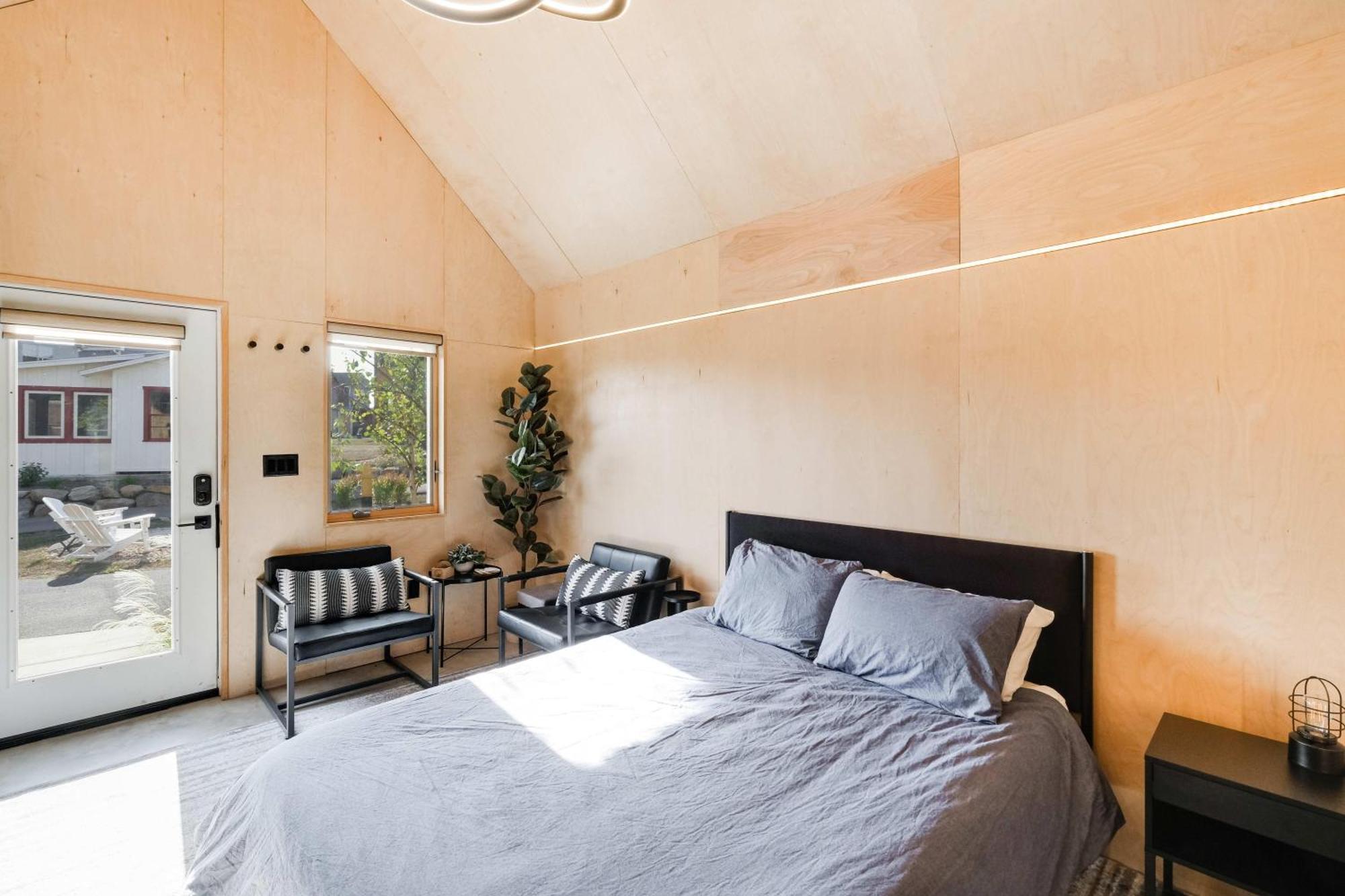 Bunkies- The Hold Villa Ottawa Eksteriør bilde